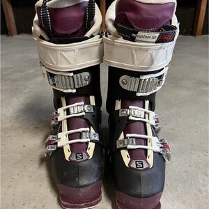 Salomon Women’s Ski Boots - QST Pro 110 W